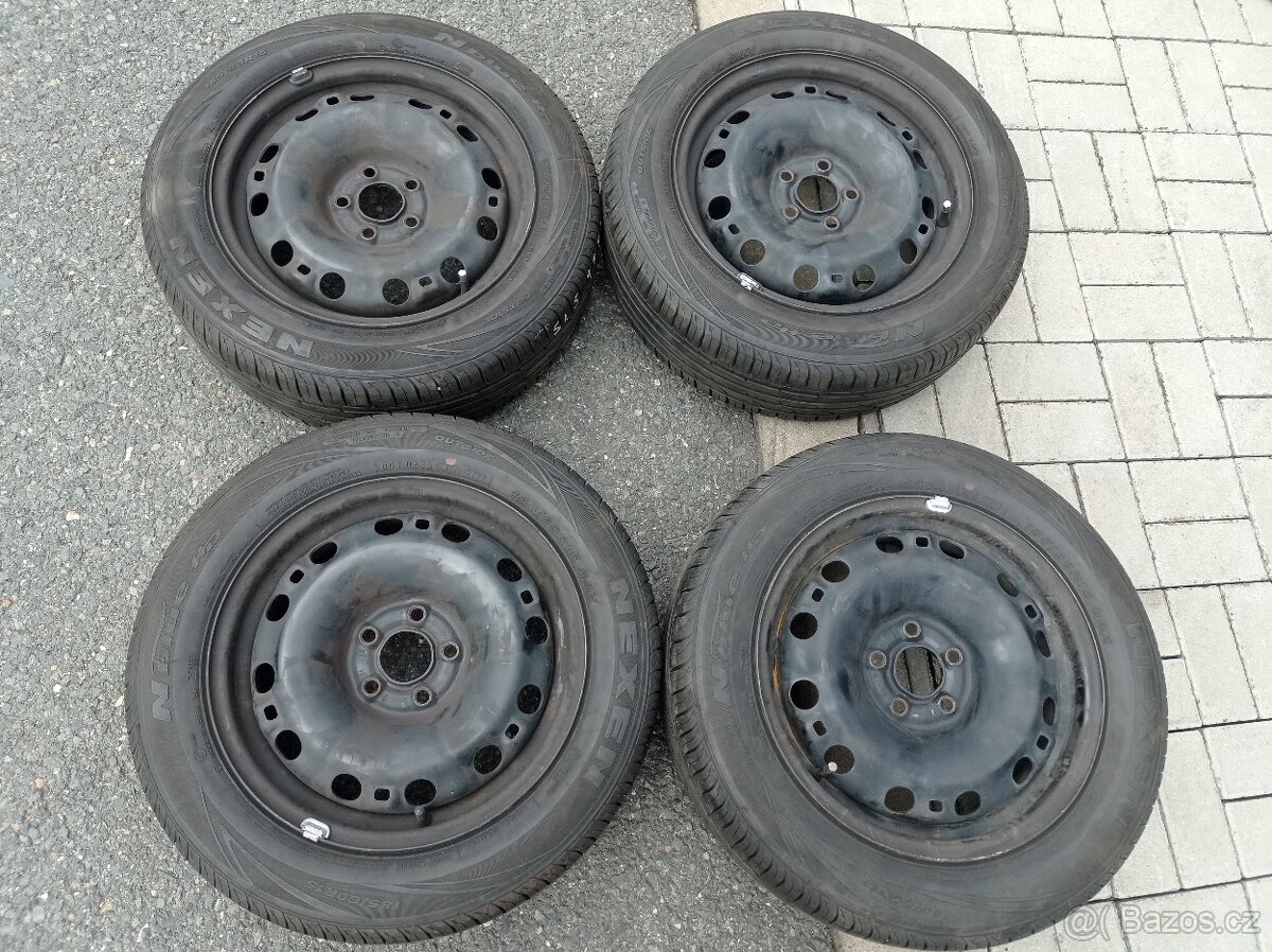 zánovní letní plech kola 15" ORIGINAL SKODA FABIA III,Rapid
