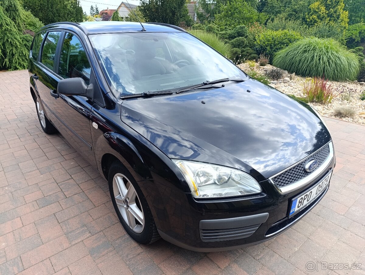 FORD FOCUS KOMBI 1.8/92kw benzín, RV:6/2006, STK:2/2026