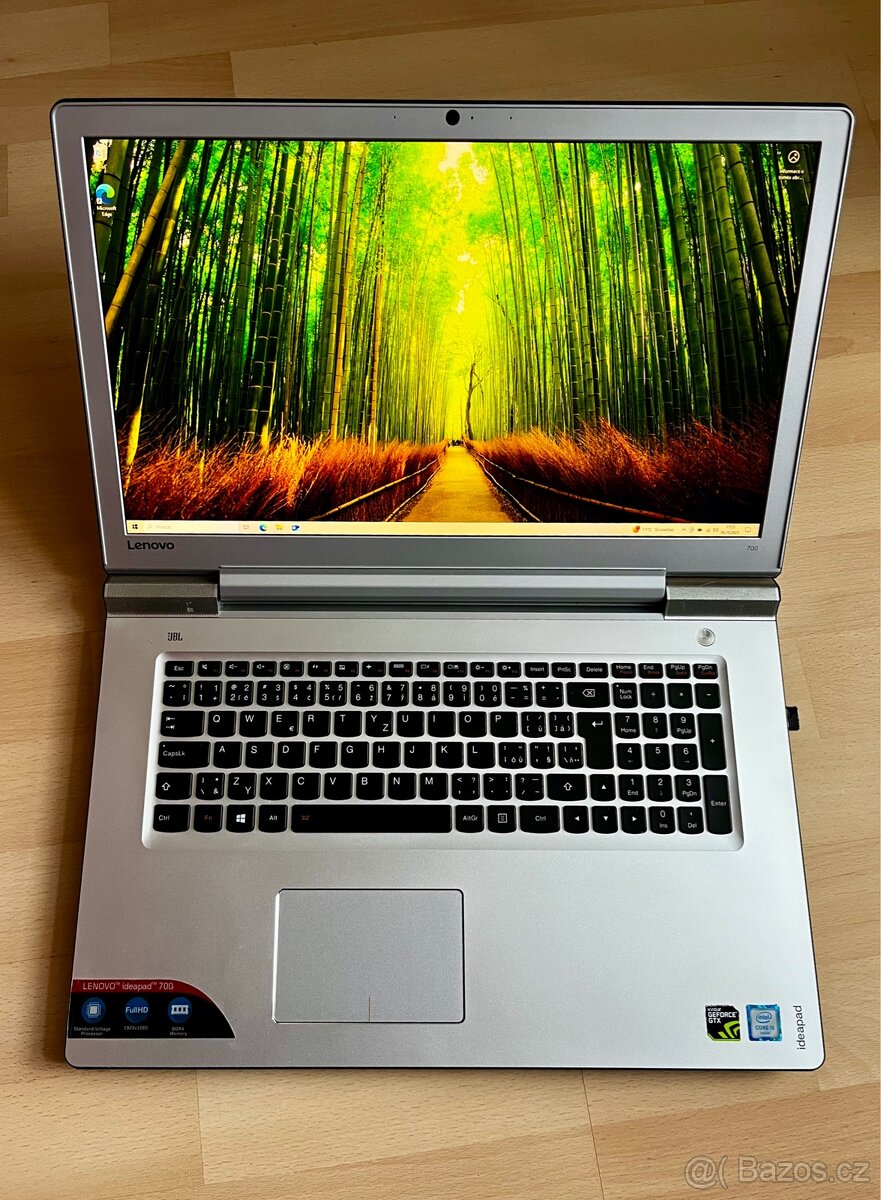 Lenovo 700 17ISK –17”FullHD/i5-6300HQ/16GB DDR4/521GB SSD