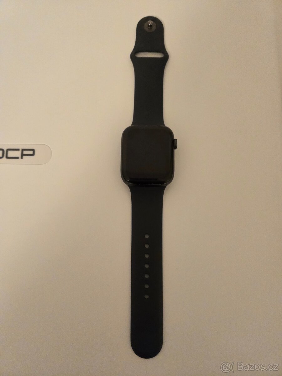 Apple Watch SE 1. generace Černé