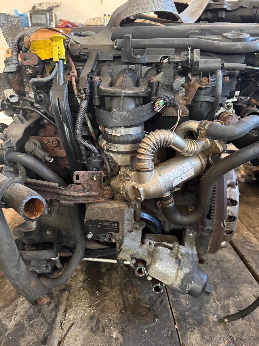 Renault master,trafic atd 2,5dci motor