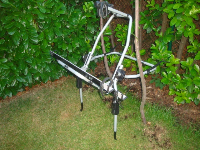 Thule - Nosič kol na tažné zařízení / na páté dveře