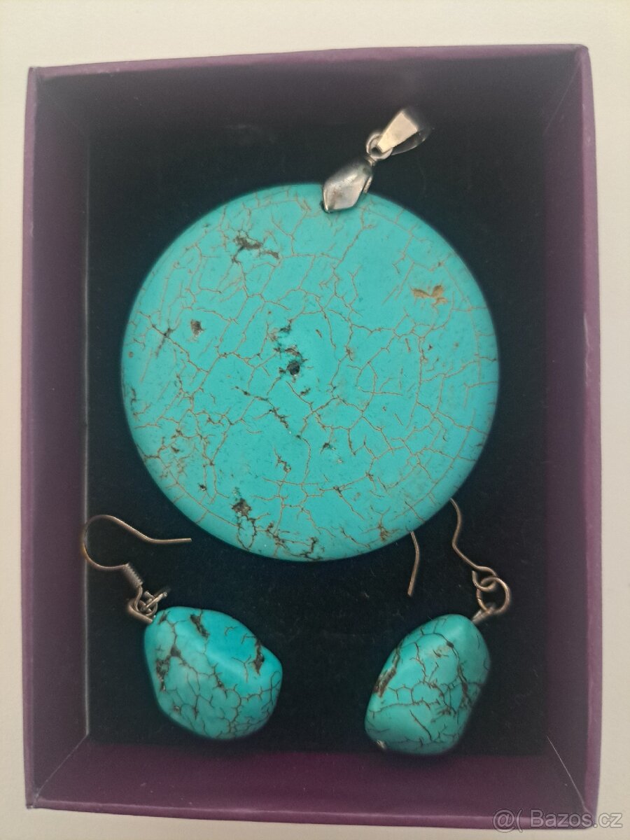 Náušnice a přívěsek