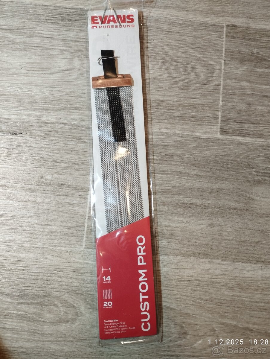 Struník na malý buben PURESOUND CUSTOM PRO 14", 20 pružin