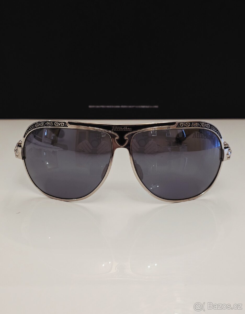 Sluneční brýle AFFLICTION
Top stav
Praha