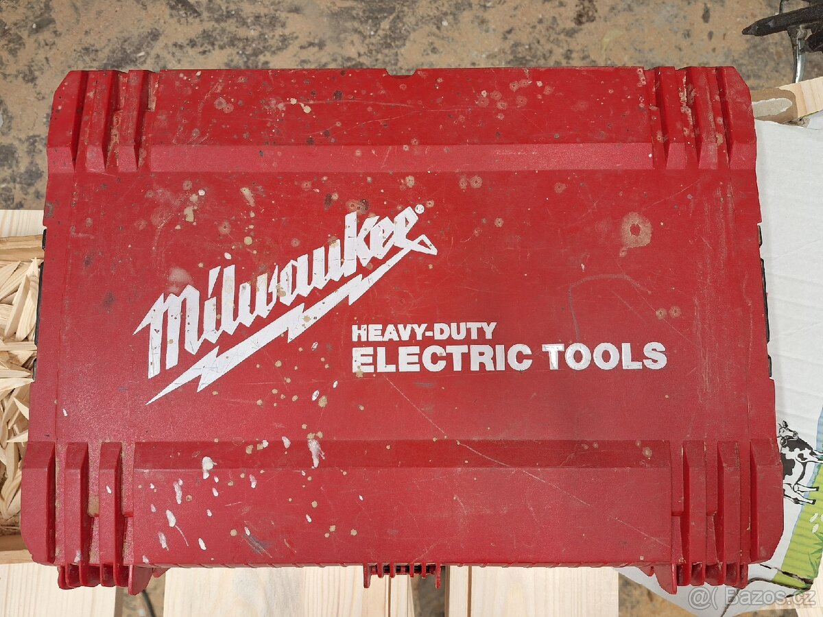 Milwaukee přímočarka