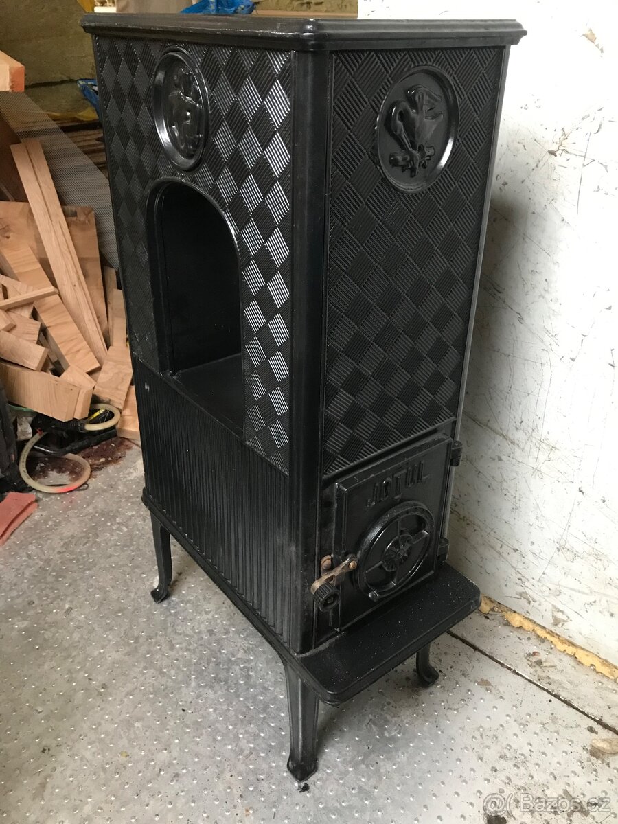 Jotul F606 krbová kamna.