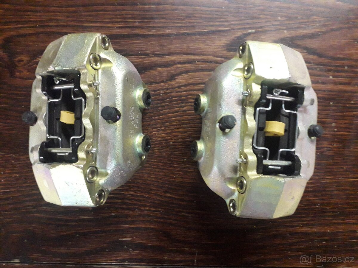 Nepoužité třmeny TAZ 1500