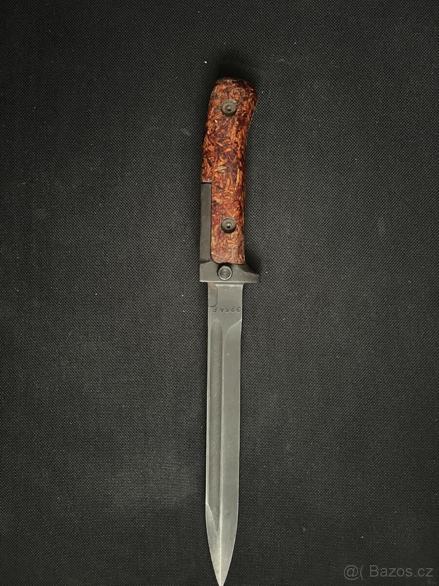 Vojenský nůž