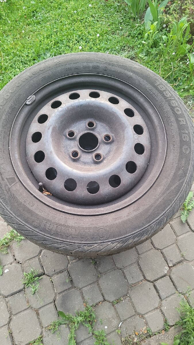 4x disky 6Jx16 ET53 a letní pneu 195/60 R16c
Nabízím