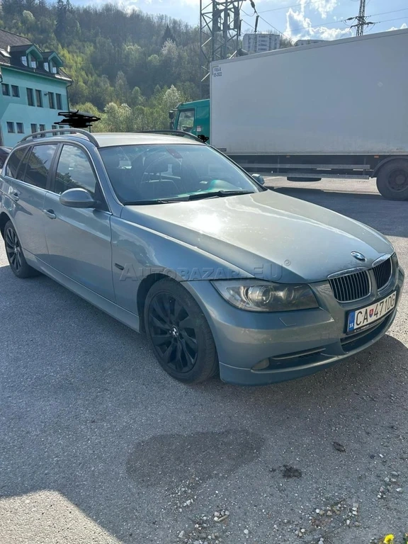 BMW rad 3 Touring 330 d Touring xDrive A/T
