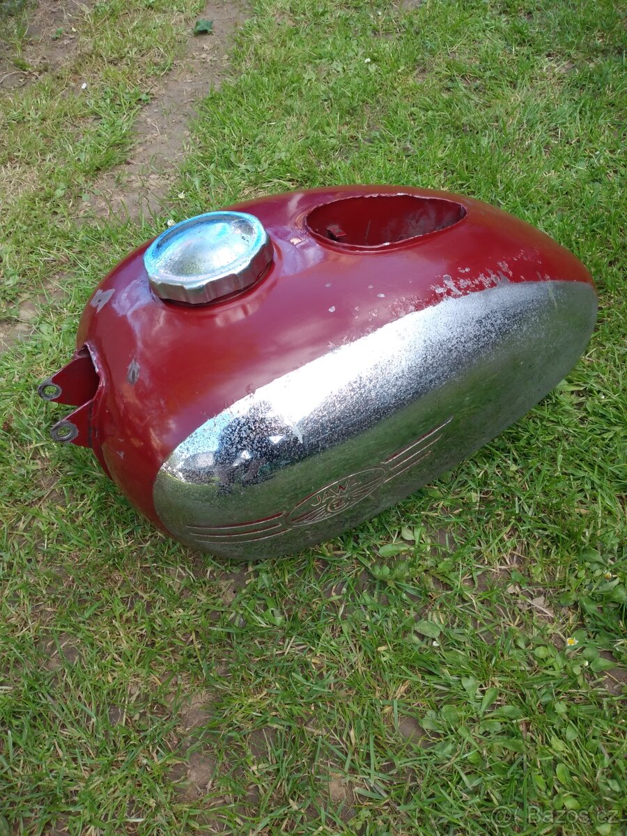 Nádrž Jawa 250/350