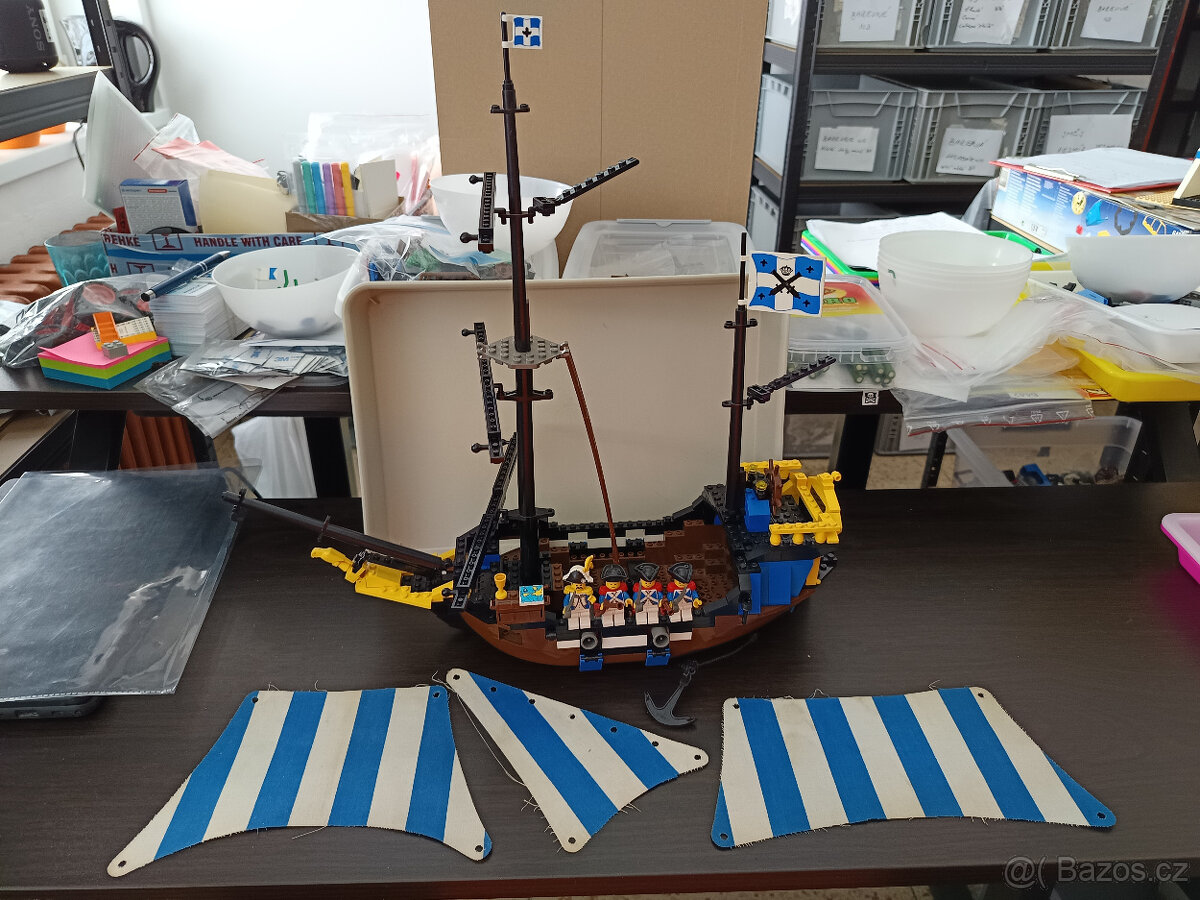 LEGO Pirates 6274 Caribbean Clipper