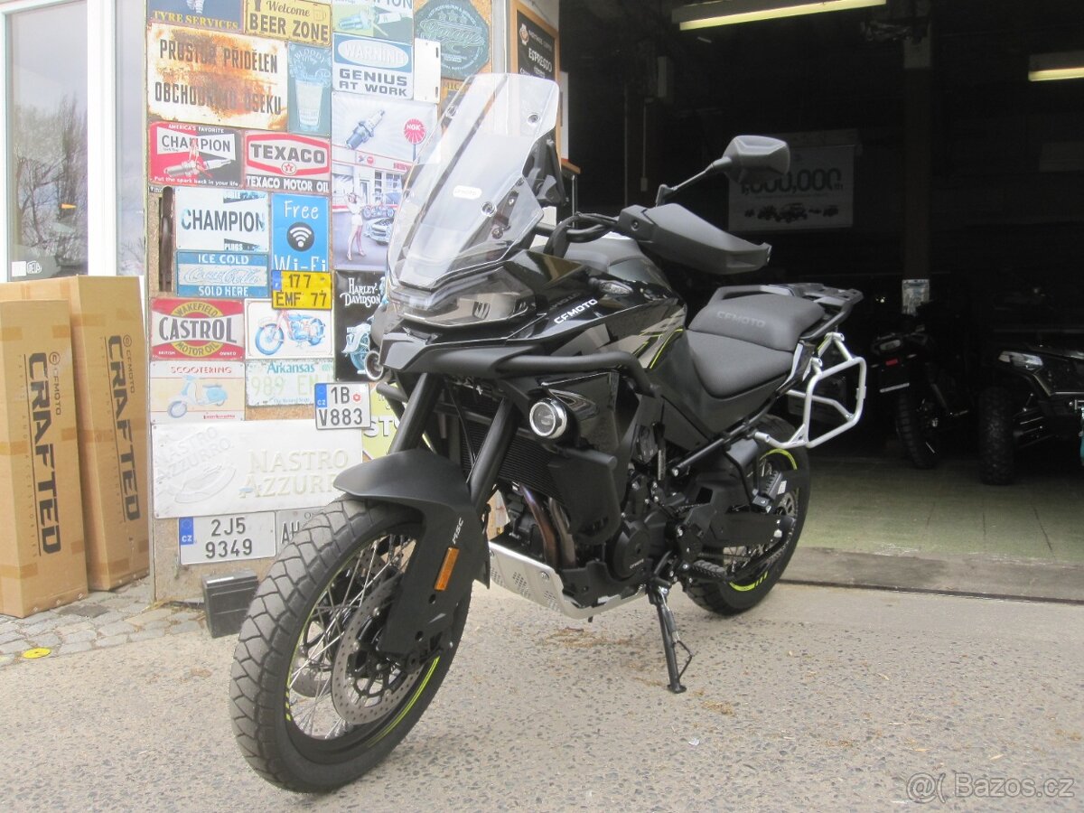 CFMOTO 800MT Explore