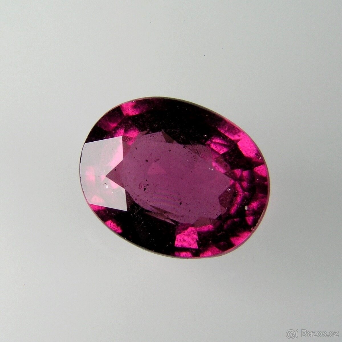 Granát Rhodolit - 2,20 ct.