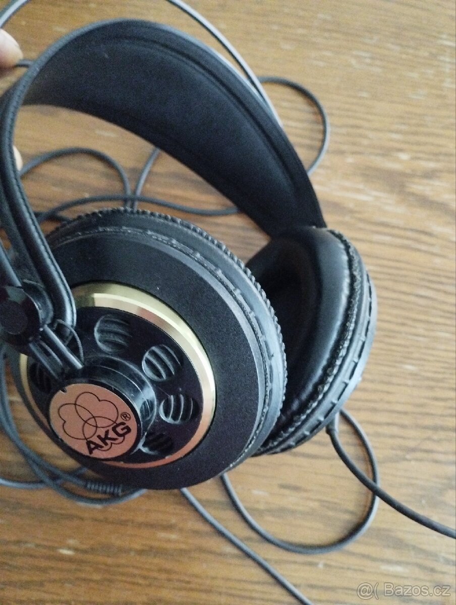 AKG - K240