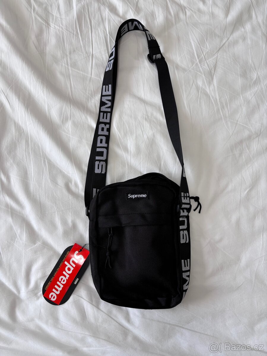 Suprem Shoulder Bag