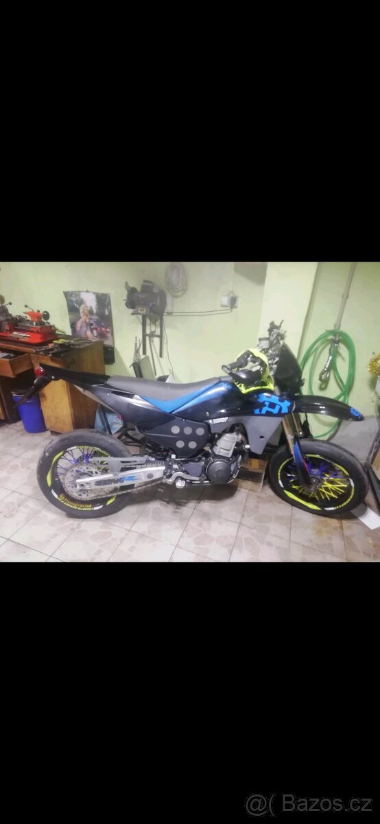 Husqvarna 570 smr