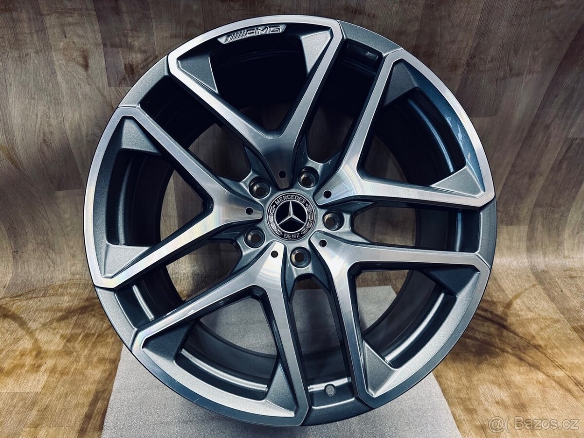 TOP kola Mercedes G 63 AMG 21”