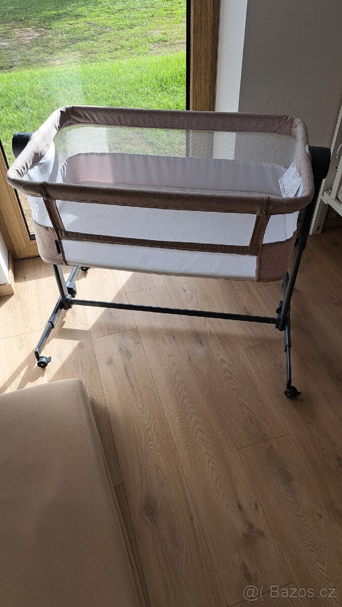 Postýlka Kinderkraft Neste Up 2