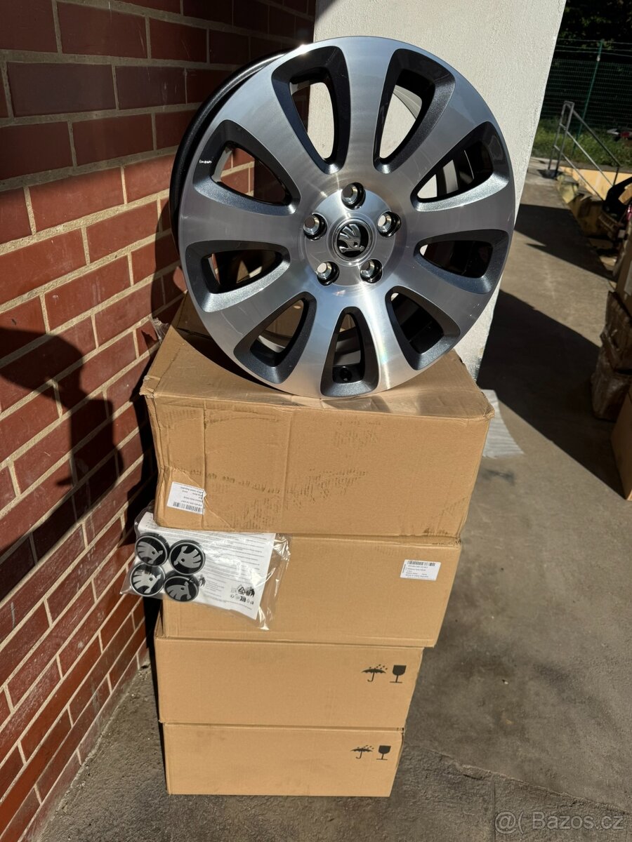 NOVÁ Alu 17" 5x112, škoda " Callisto" Bicolour