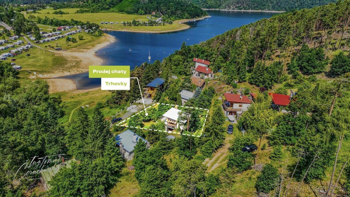 Prodej zděné chaty s velkou terasou jen 70 m od Orlické přeh