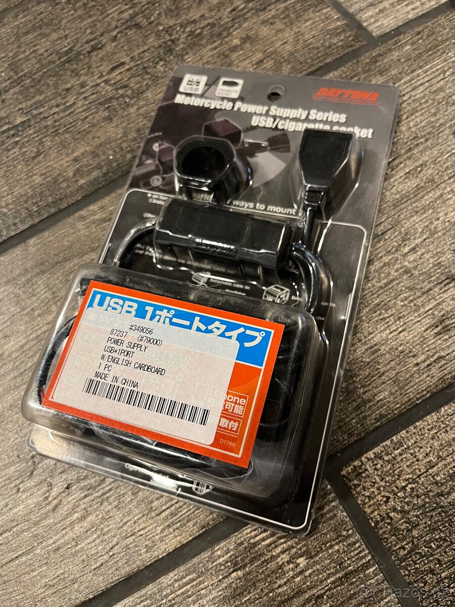 Nabíjecí Daytona USB port a cigaret