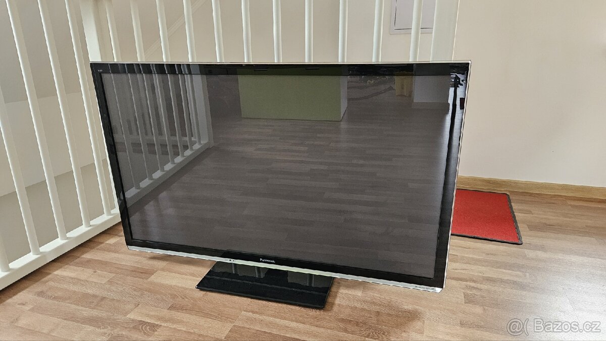 50" Panasonic VIERA TX-P50UT50E