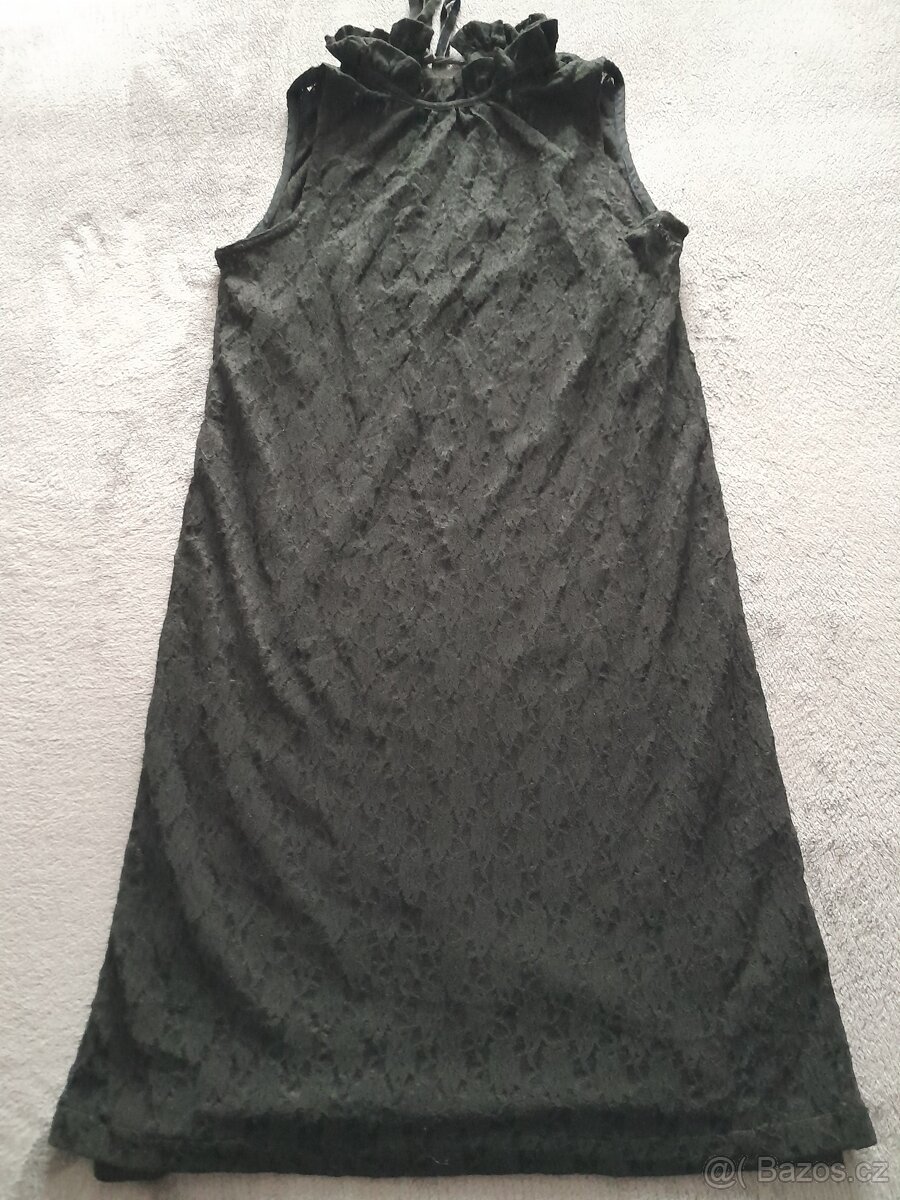 Dámské společenské šaty vel. S