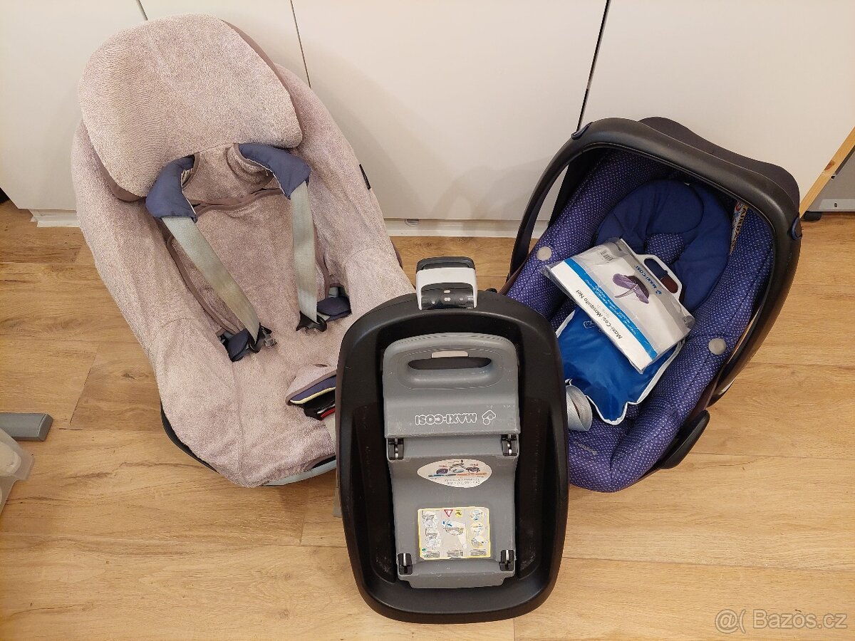 Maxi Cosi set: 2x autosedačka (0-13 kg a 9-18 kg) + základna