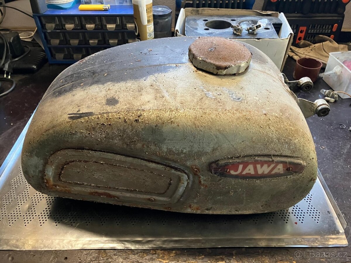 Jawa 250/350 californian NÁDRŽ