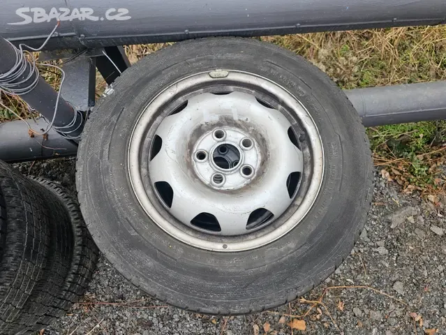 Kola 5x120 VW T5 Letní pneu. 215/65 R16 C/ ET 51.