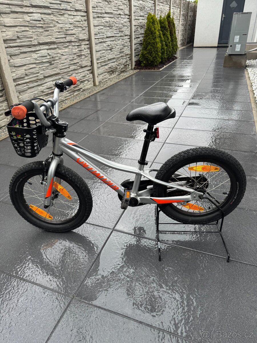 Dětské kolo Specialized 16