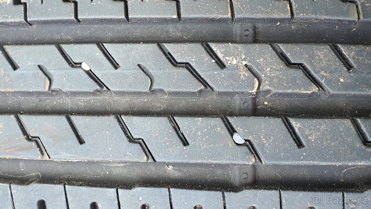 Pneu 185/60 R 15