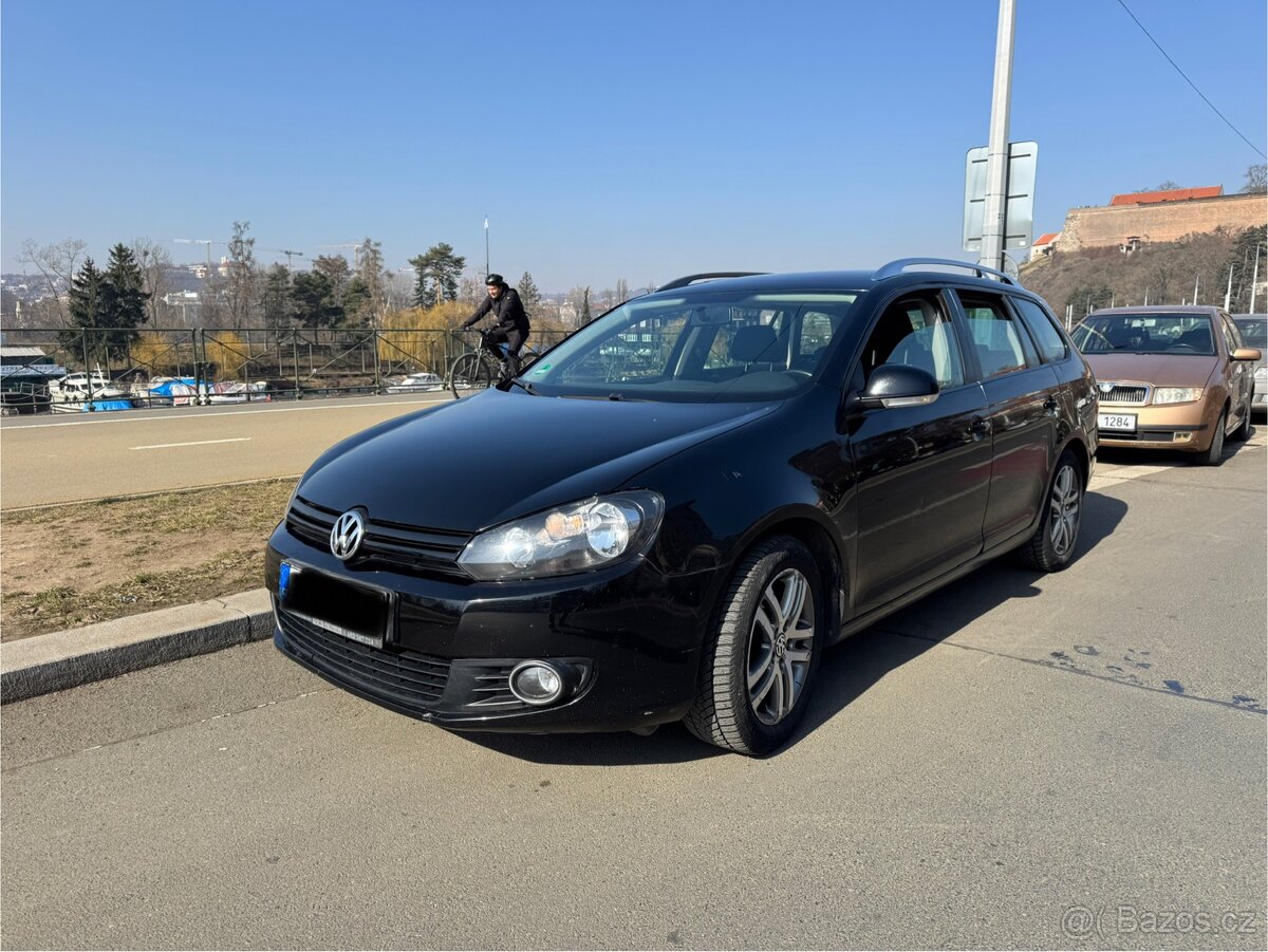 VW Golf Variant VI 1.2TSI - tažné, climatronic, tempomat