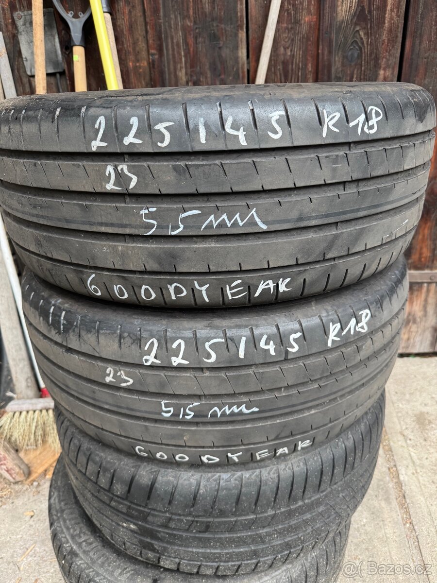 Letní pneu 2x225/45 R18 Goodyear