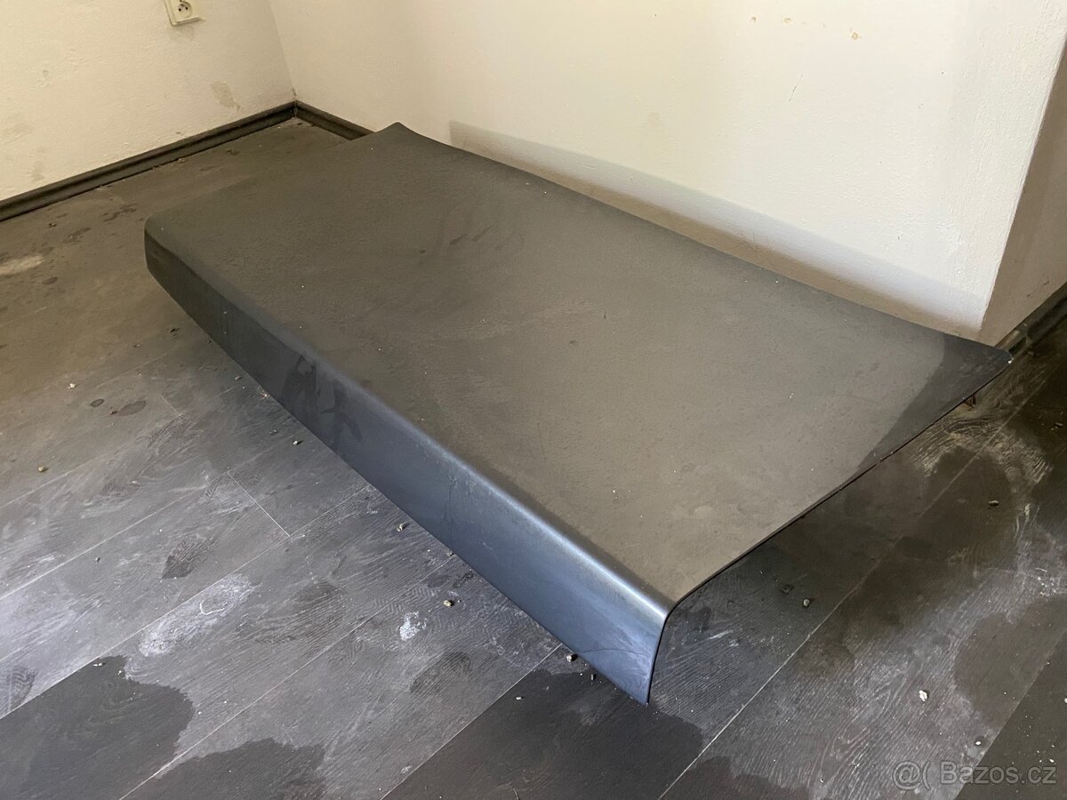 BMW E30 laminátové víko kufru Pesch