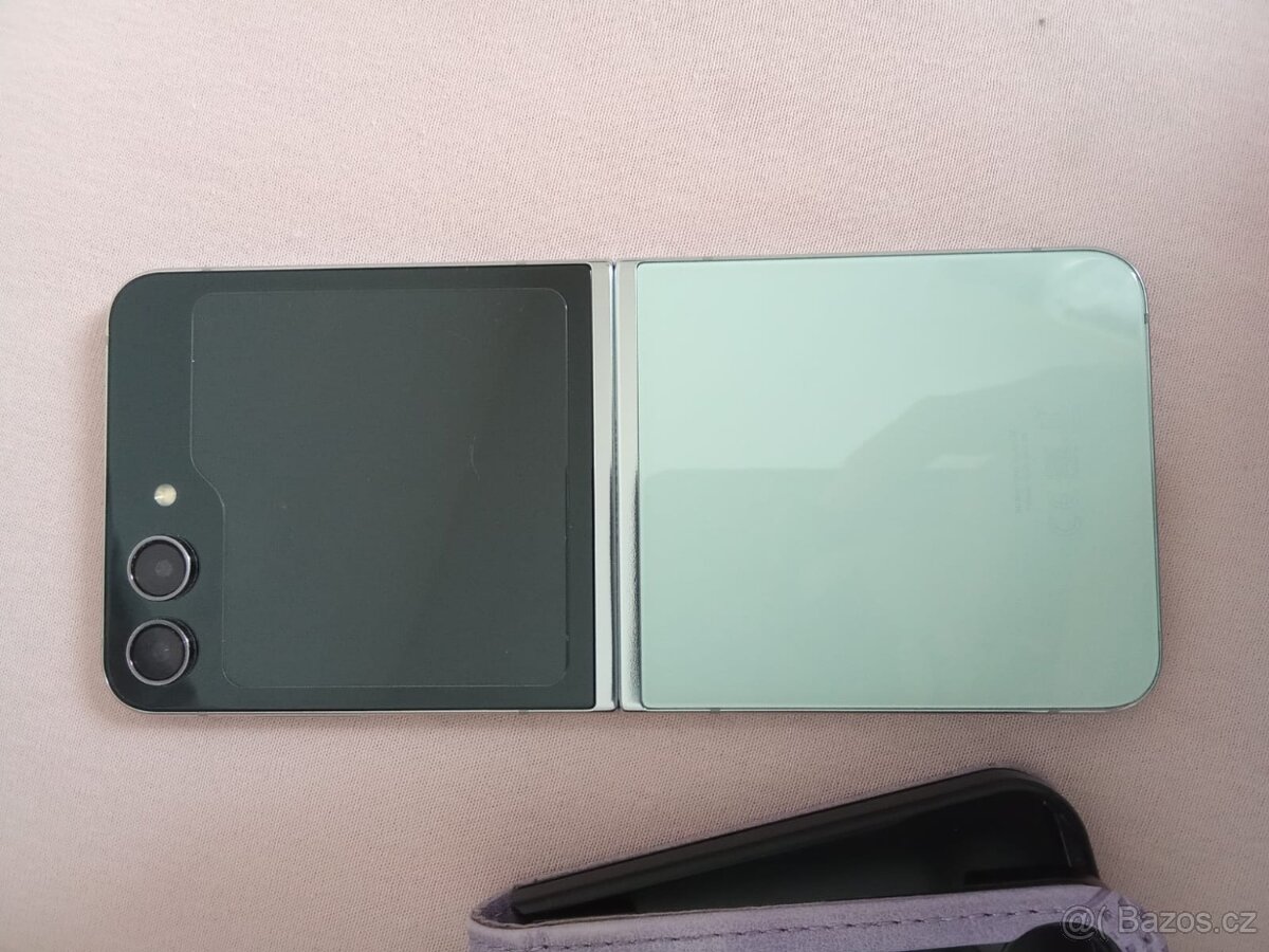 Samsung Galaxy ZFlip 5, 5G, zelený MINT 256 GB