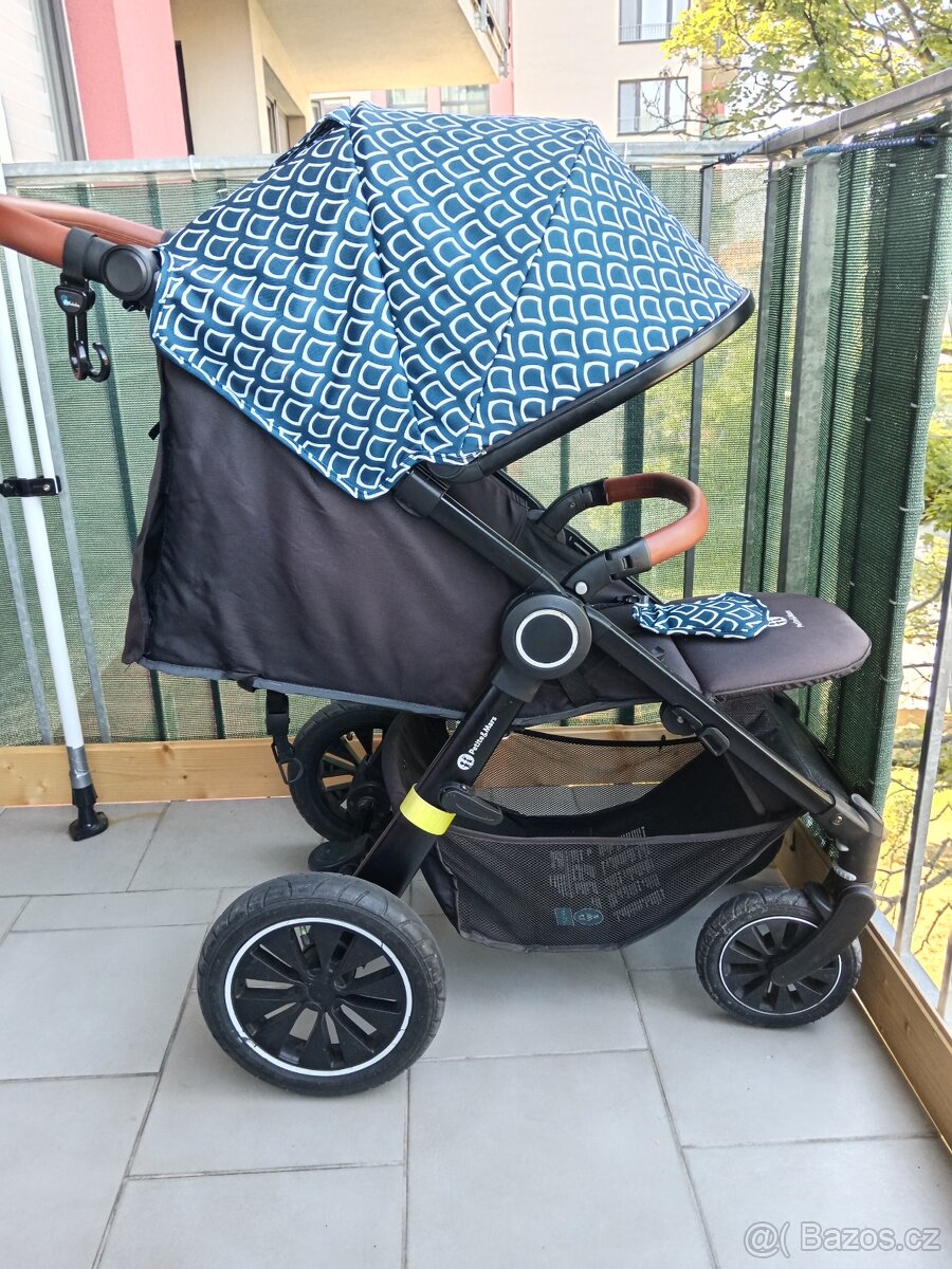 Sportovní kočárek Petite&Mars street