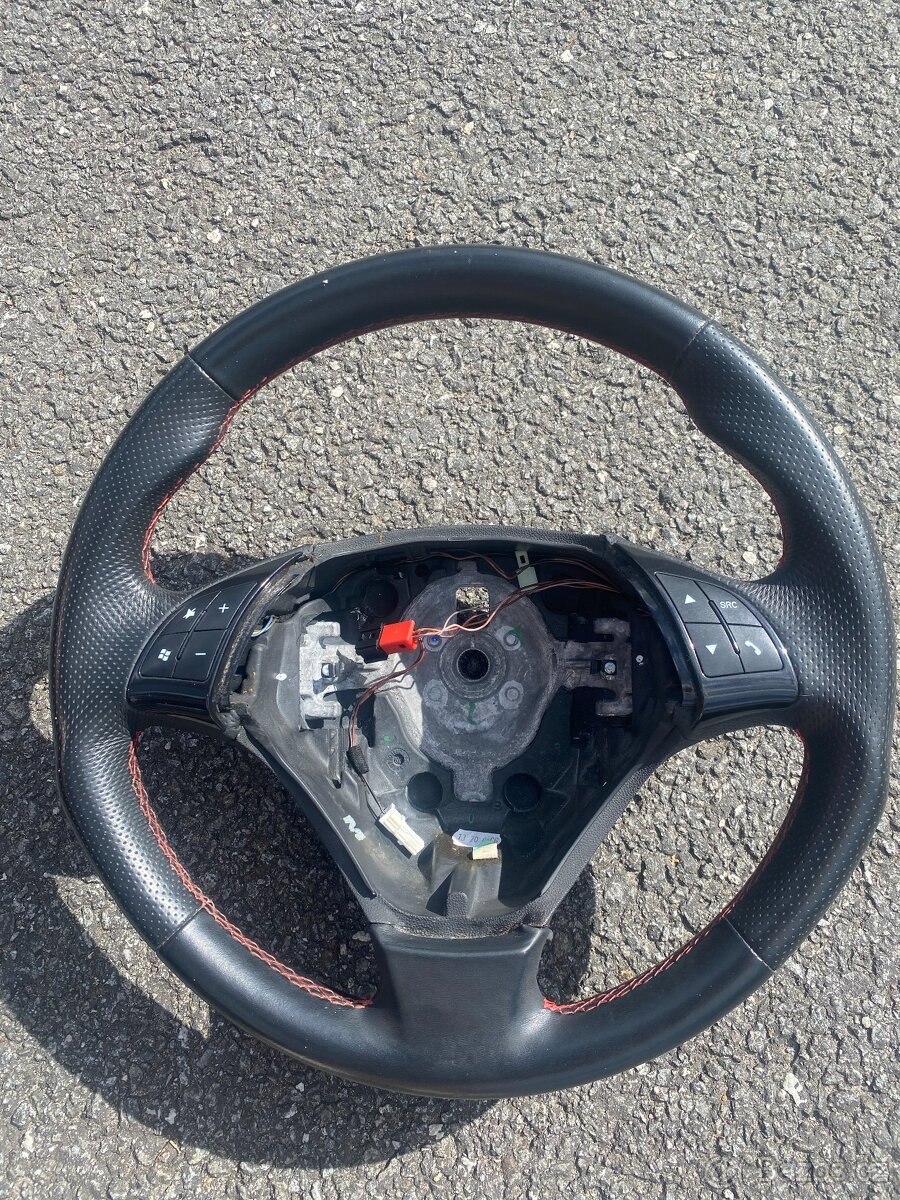 Sportovní volant Fiat Bravo 2