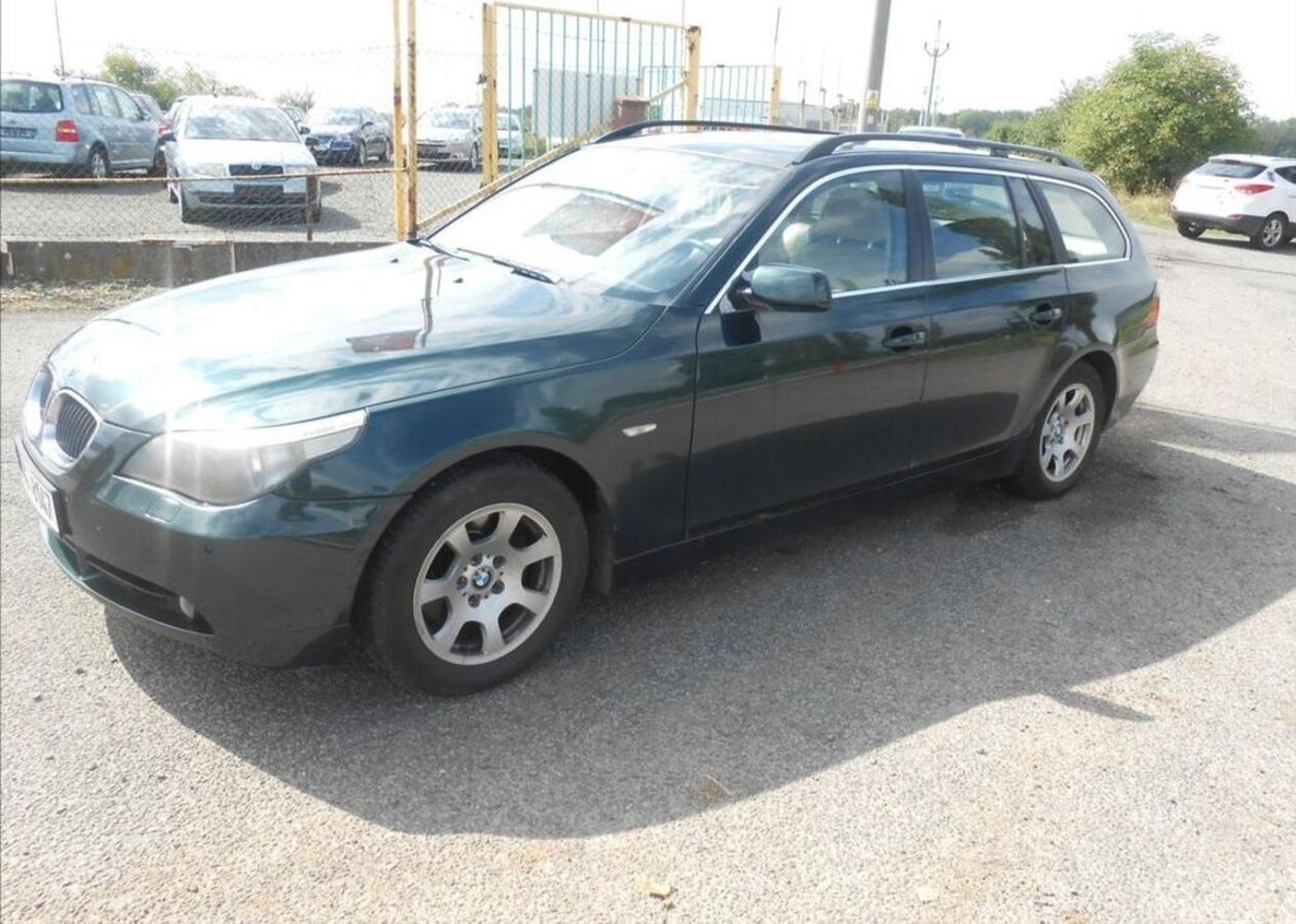 BMW Řada 5 3,0 D 160 kW Serviska nafta