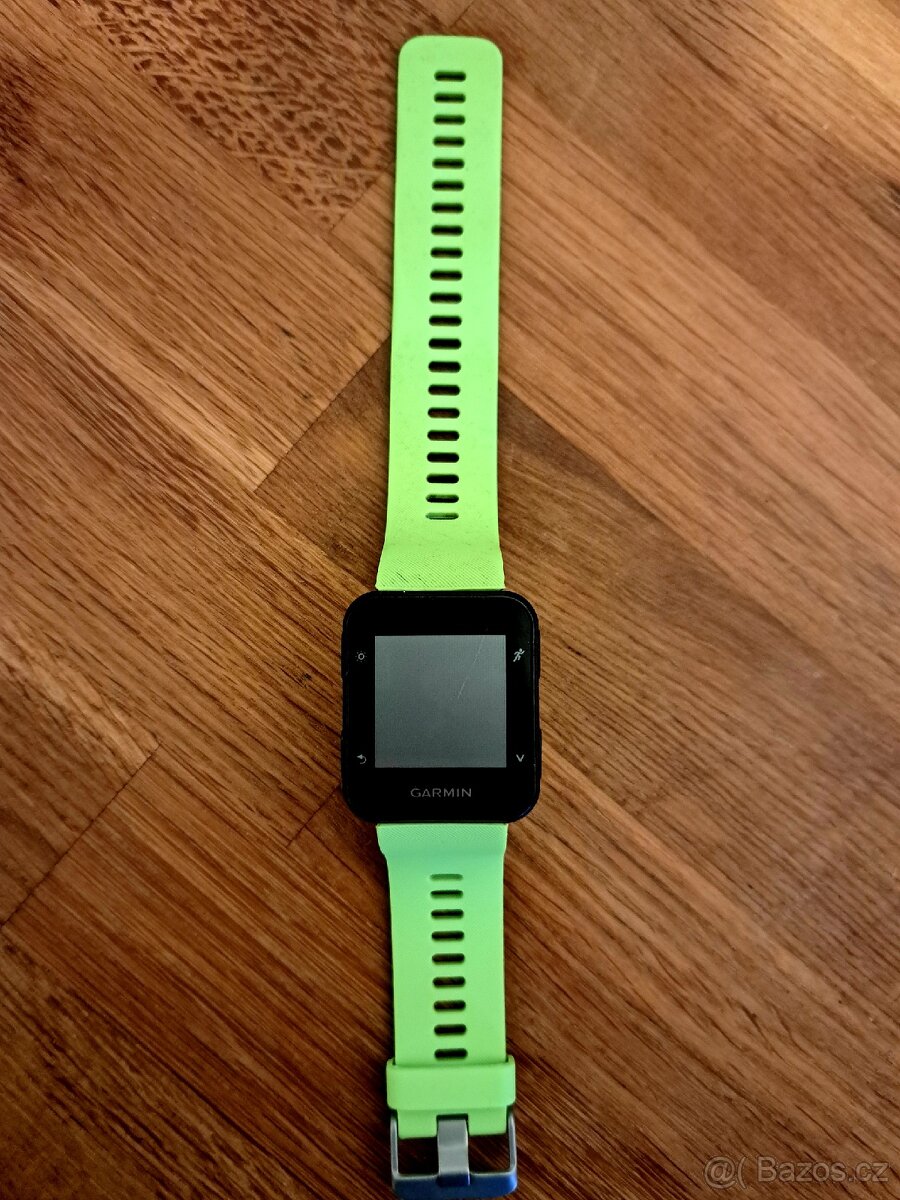 Hodinky Garmin Forerunner 35