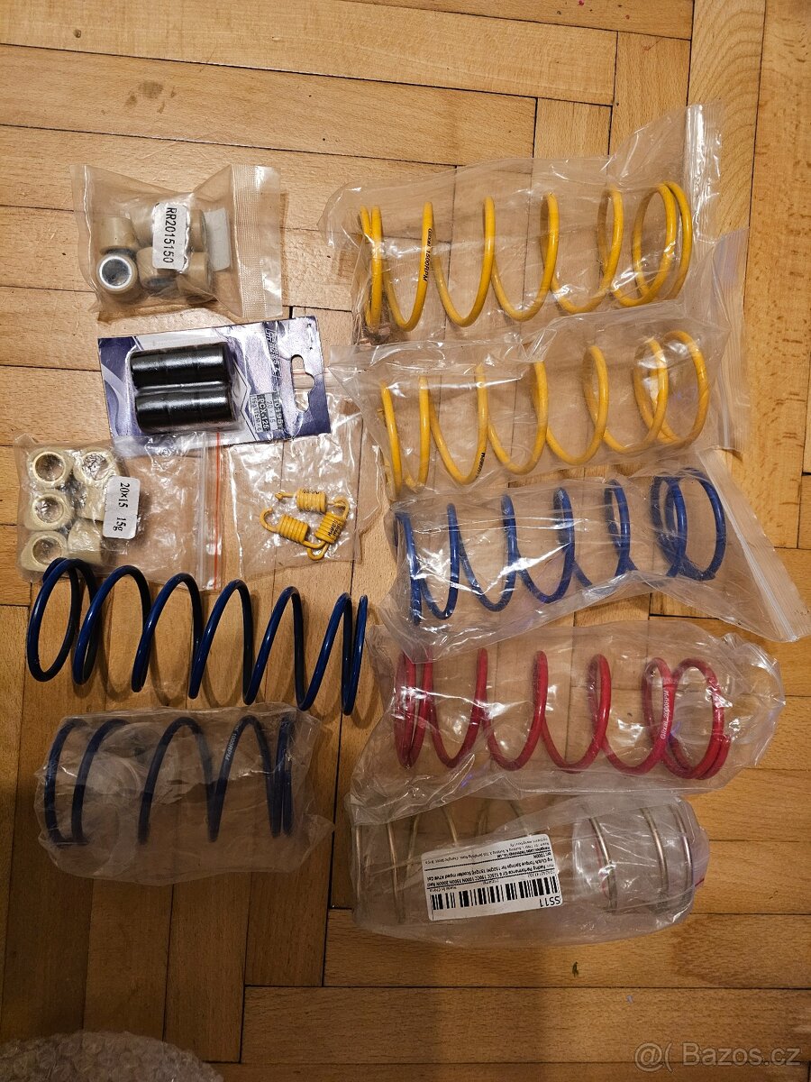 Nové díly scooter, pružiny 58x150 + 58x105, válečky 20x15