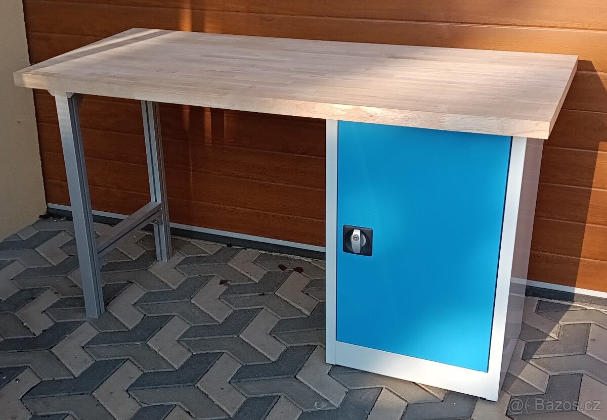 Ponk - pracovní stůl