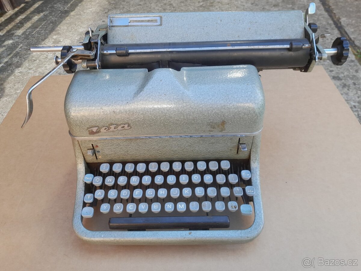 Psací stroj Zeta