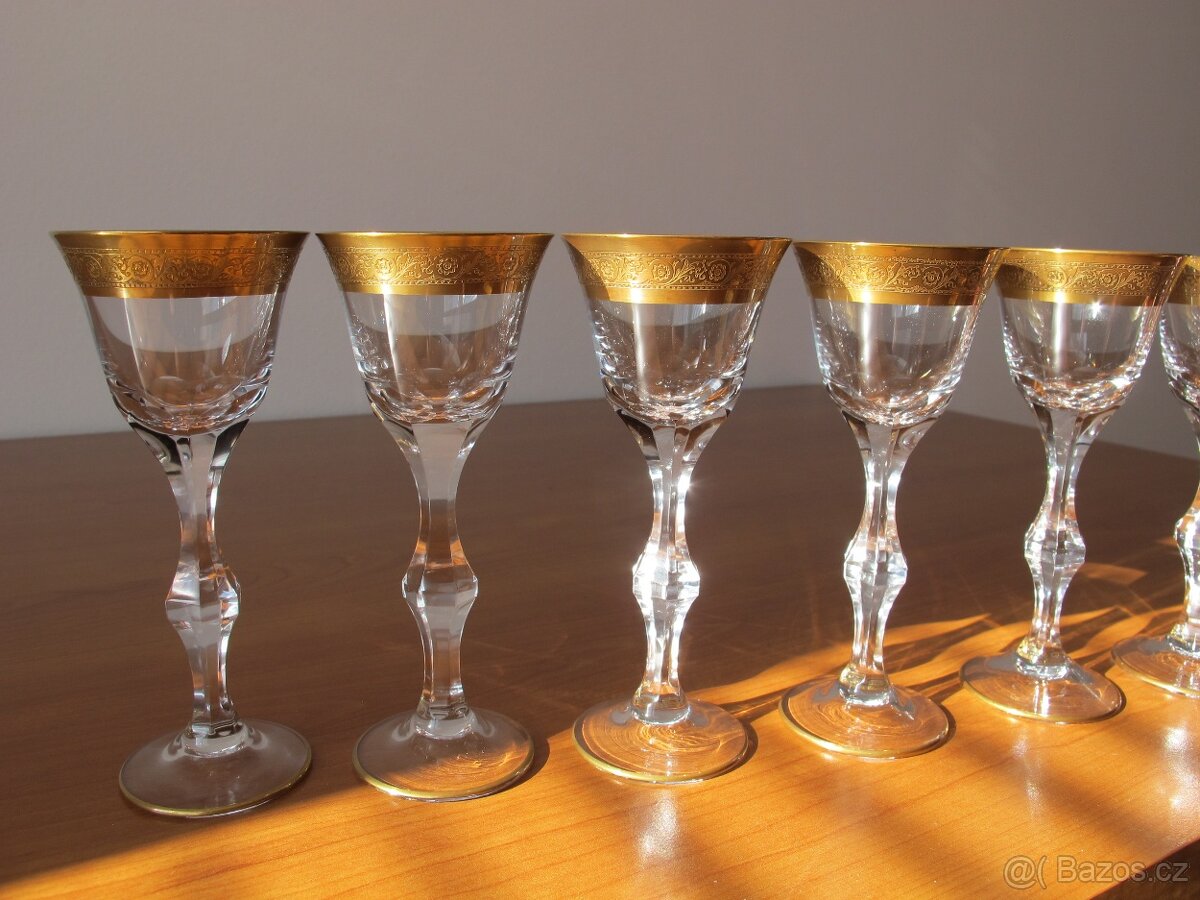 Prodám pozlacené skleničky