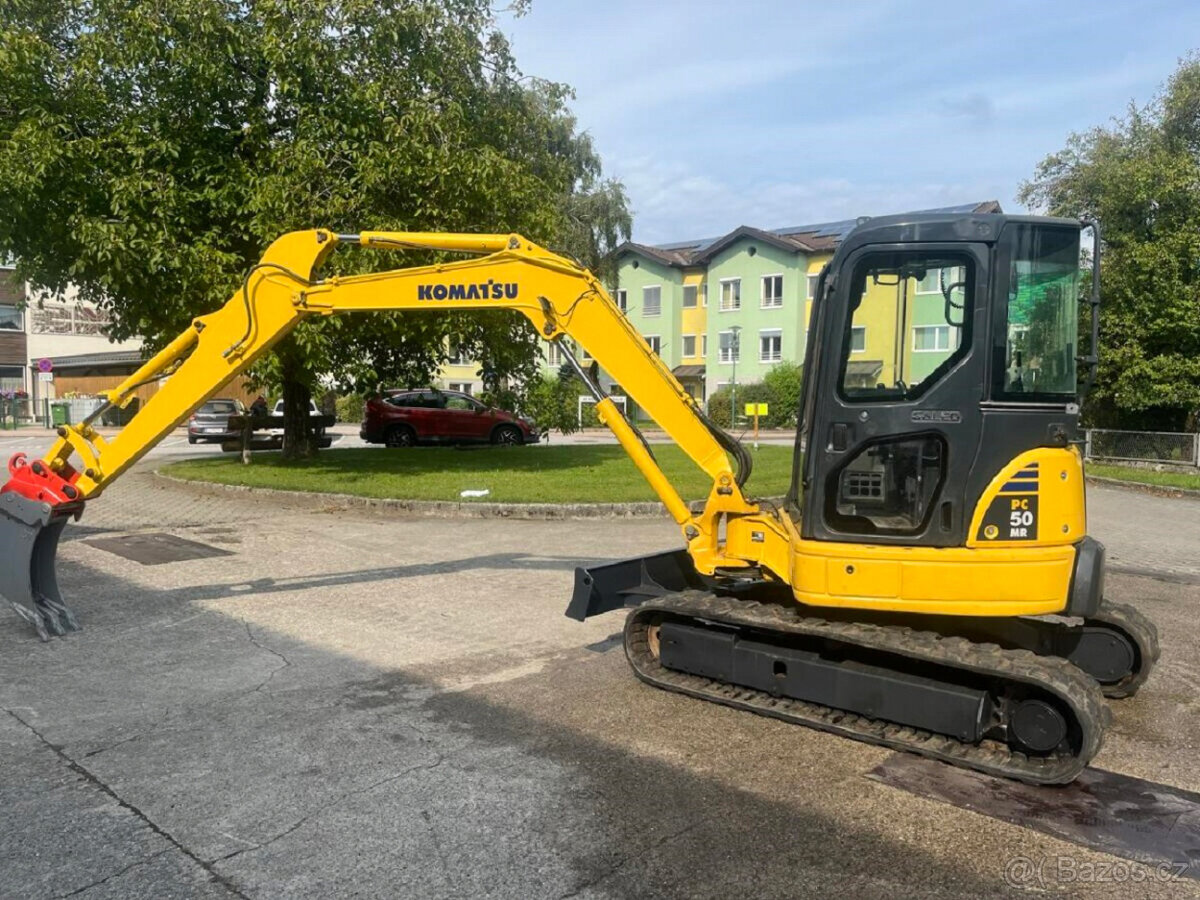 Prodám profesionální minibagr Komatsu PC50 MR-2 (40HP,5.0t)