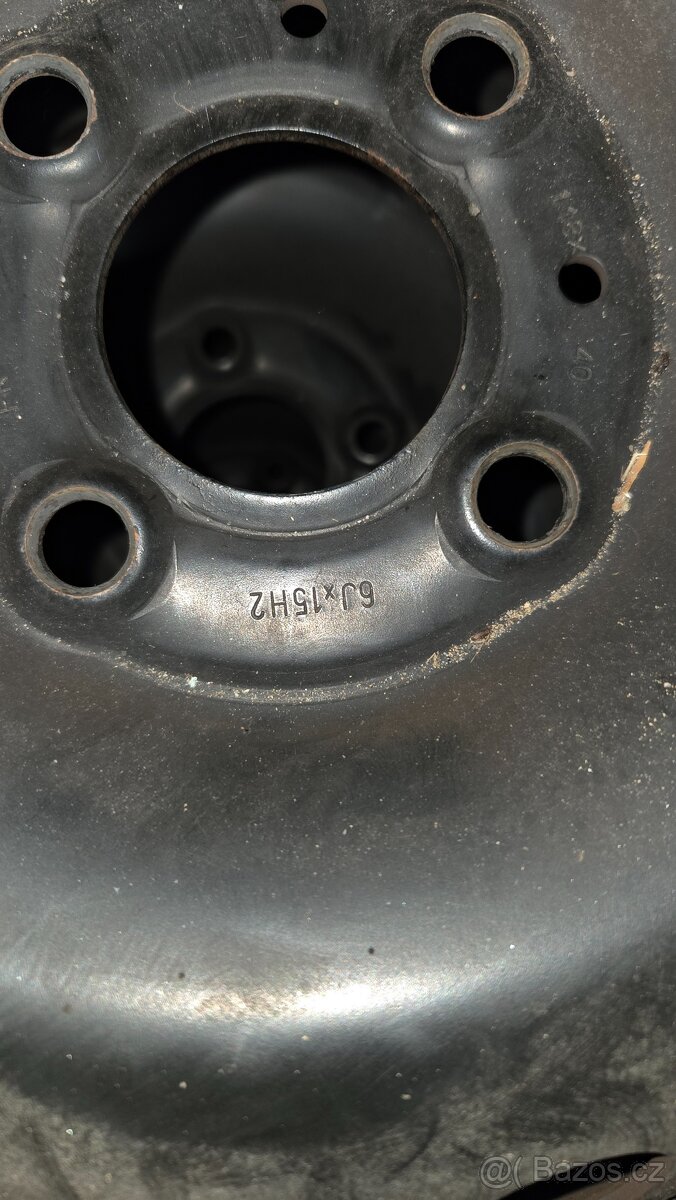 Disky včetně pneu Dacia 185/65/15