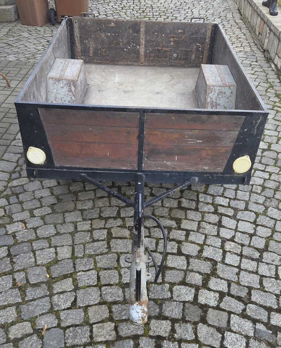 přívěsný vozík