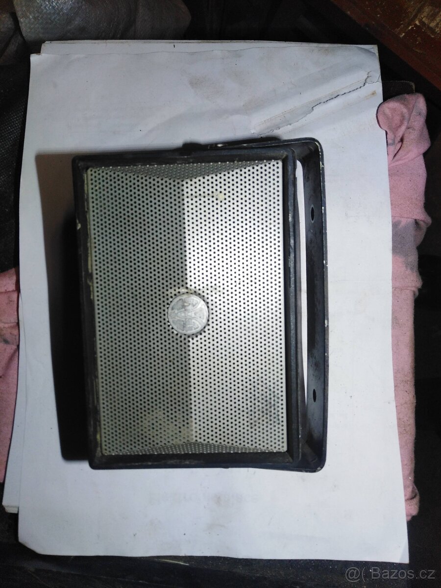 mikrofon,reproduktor,mluvítko